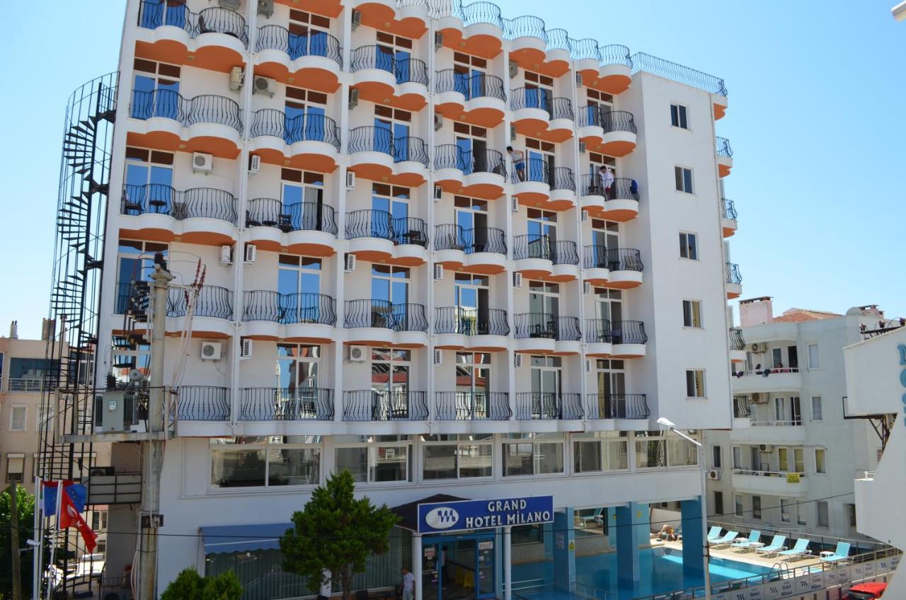 Grand Milano Hotel Ayvalik Exterior photo