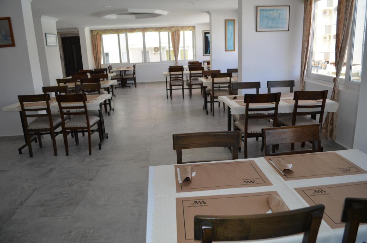 Grand Milano Hotel Ayvalik Exterior photo