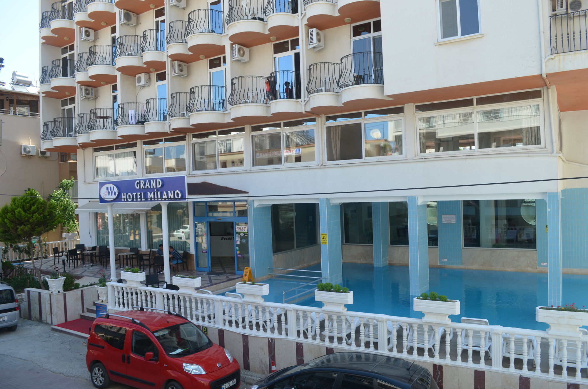 Grand Milano Hotel Ayvalik Exterior photo